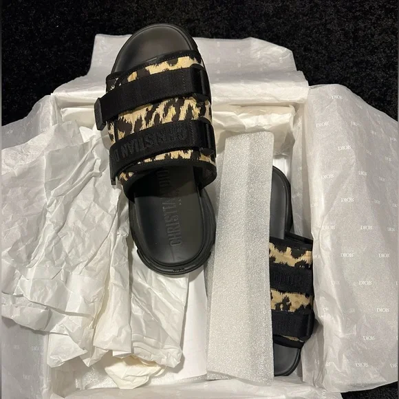 Authentic - CHRISTIAN DIOR Animal Print Grosgrain Trim Slides - Picture 6 of 10